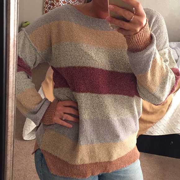 Hem & Thread Tops - •Boatneck• top